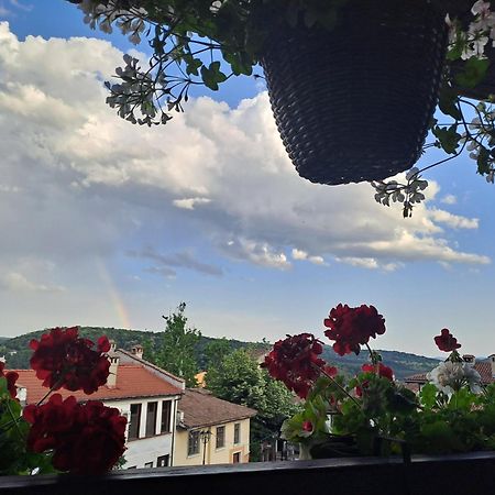 Guest House Lazara Veliko Tŭrnovo Eksteriør bilde