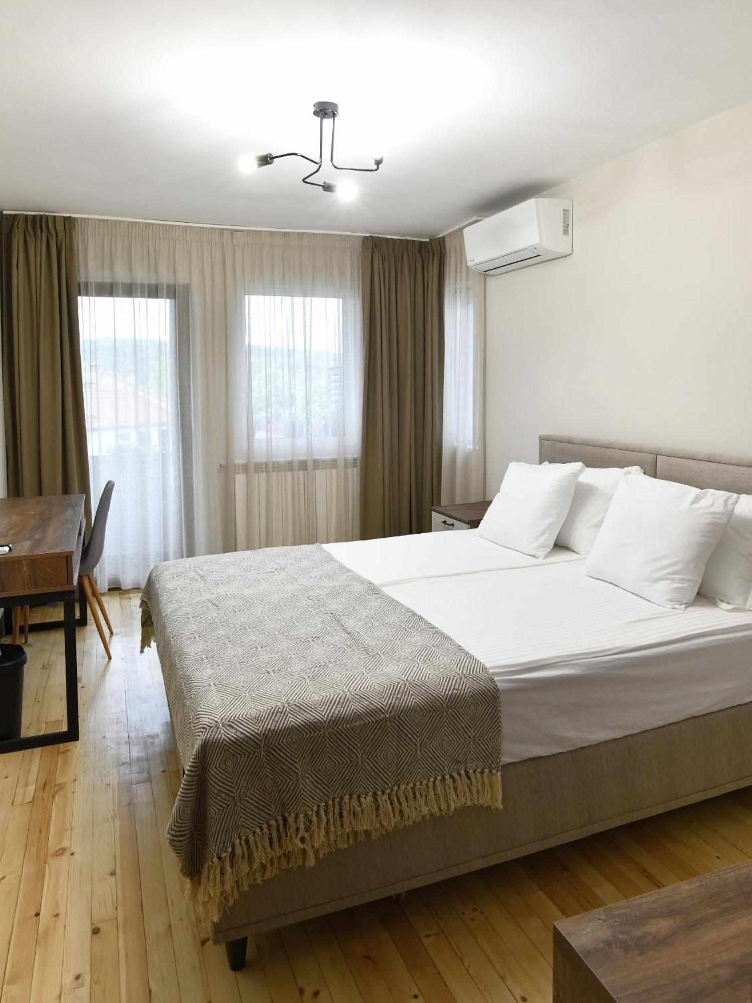 Guest House Lazara Veliko Tŭrnovo Eksteriør bilde