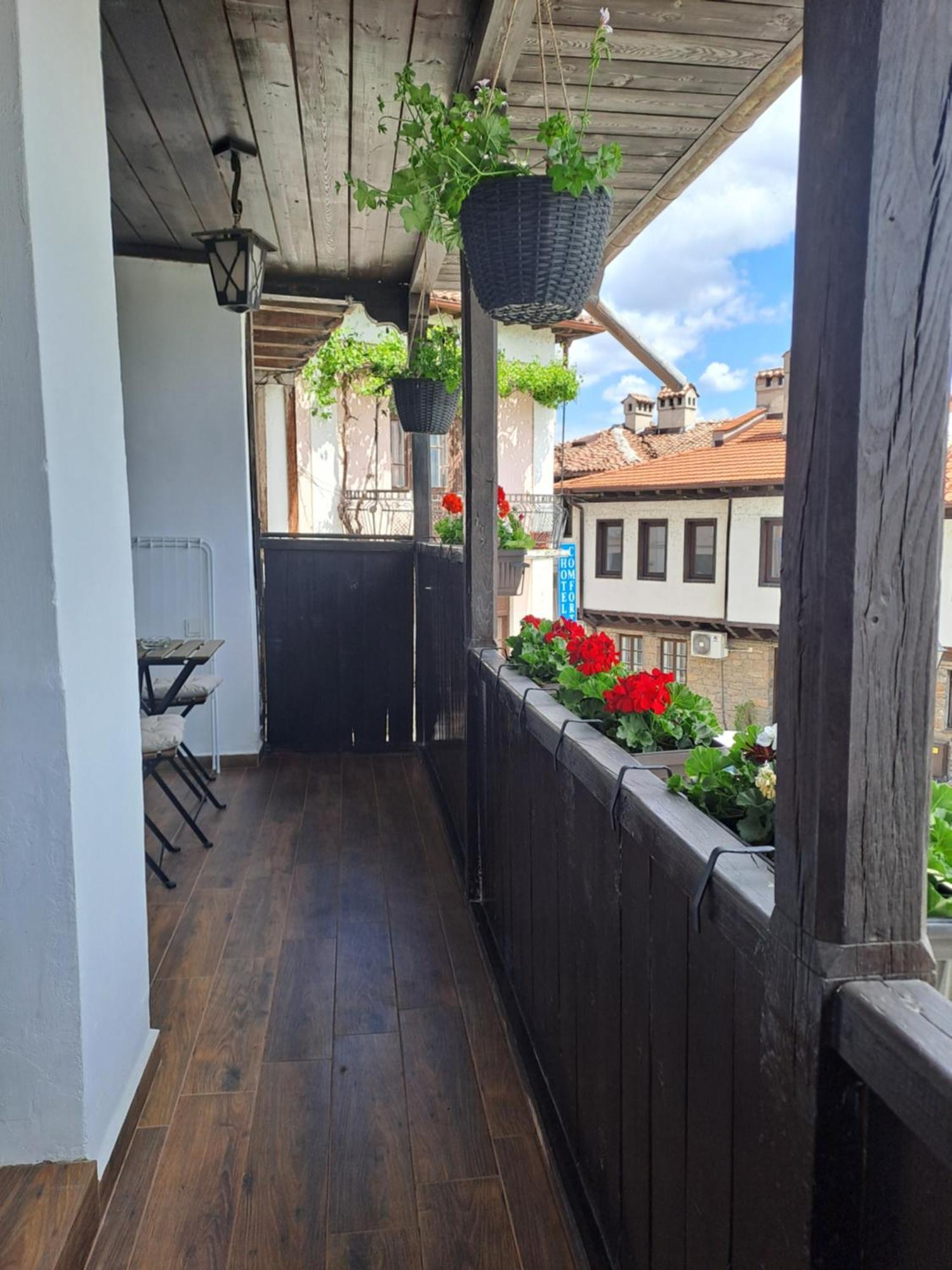 Guest House Lazara Veliko Tŭrnovo Eksteriør bilde