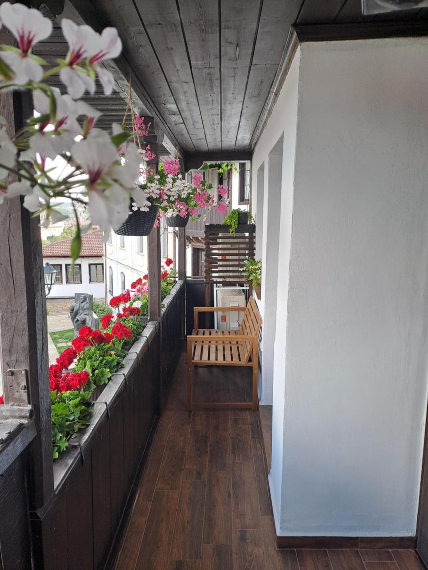 Guest House Lazara Veliko Tŭrnovo Eksteriør bilde