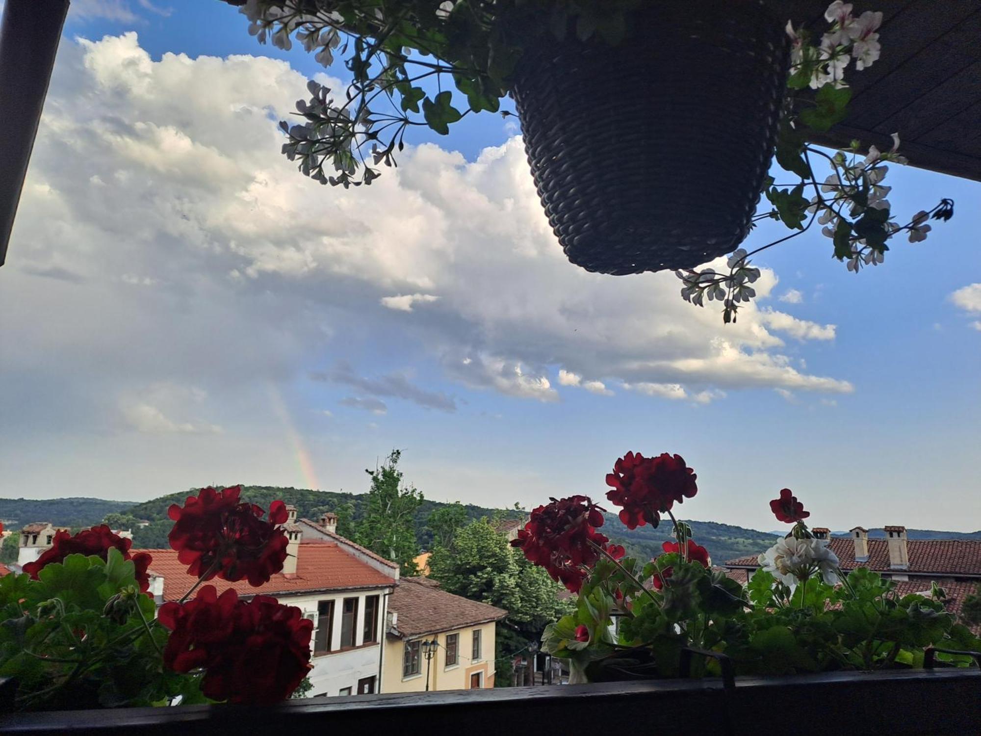 Guest House Lazara Veliko Tŭrnovo Eksteriør bilde
